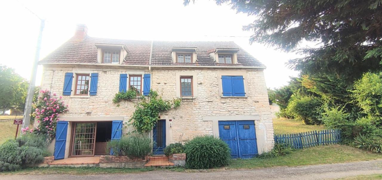 La Maison Bleue Varzy Exterior photo